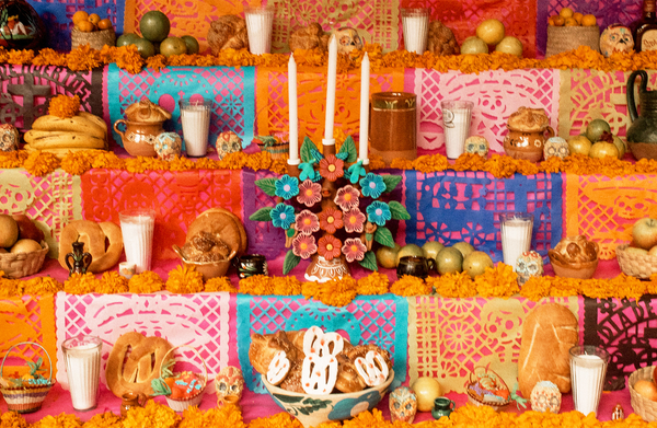 Opciones de ofrenda del Día de Muertos / Offerings for the Day of the Dead